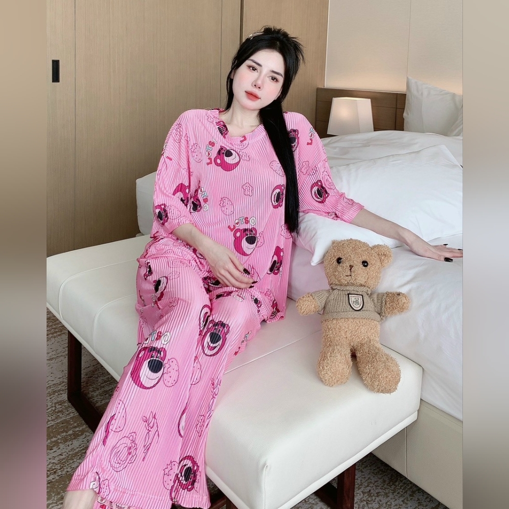 sleeping wear